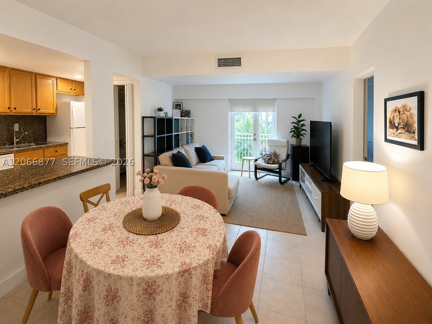 290 Sunrise Dr 205 — photo