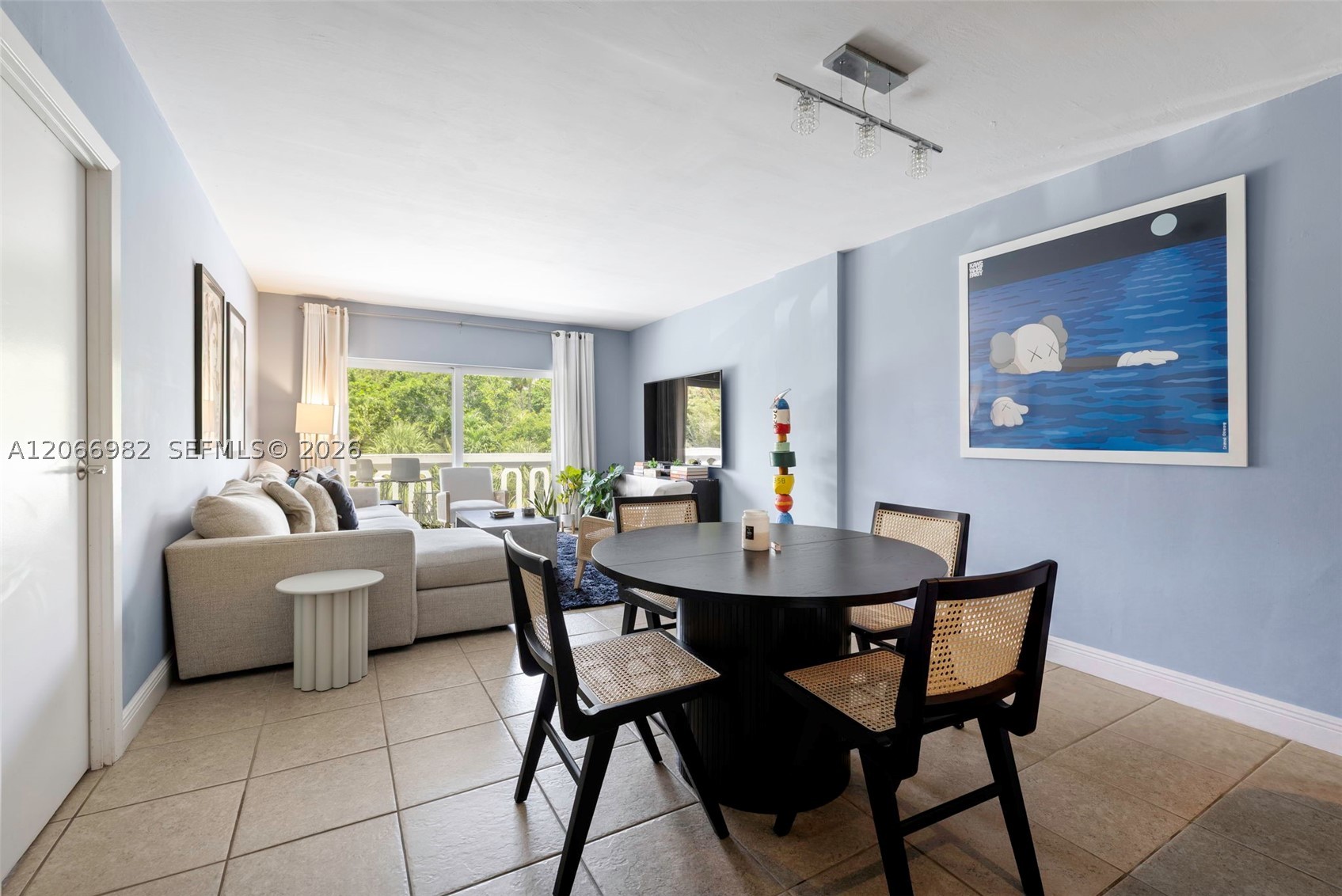 100 Edgewater Dr 309 — photo