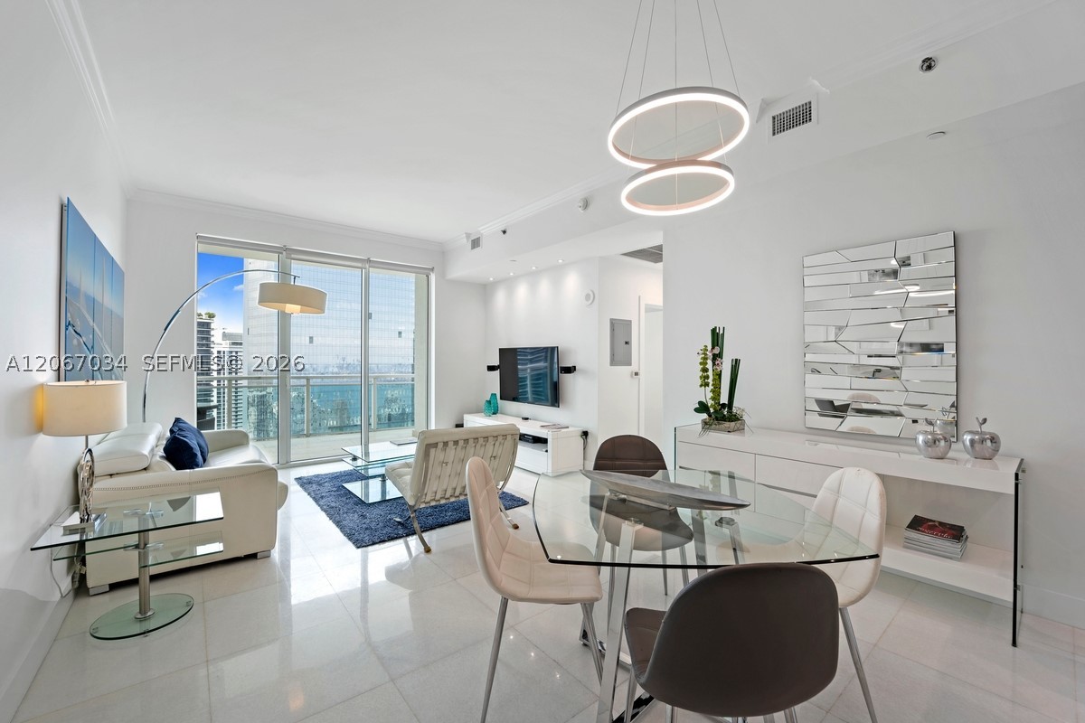 950 Brickell Bay Dr 4600 — photo