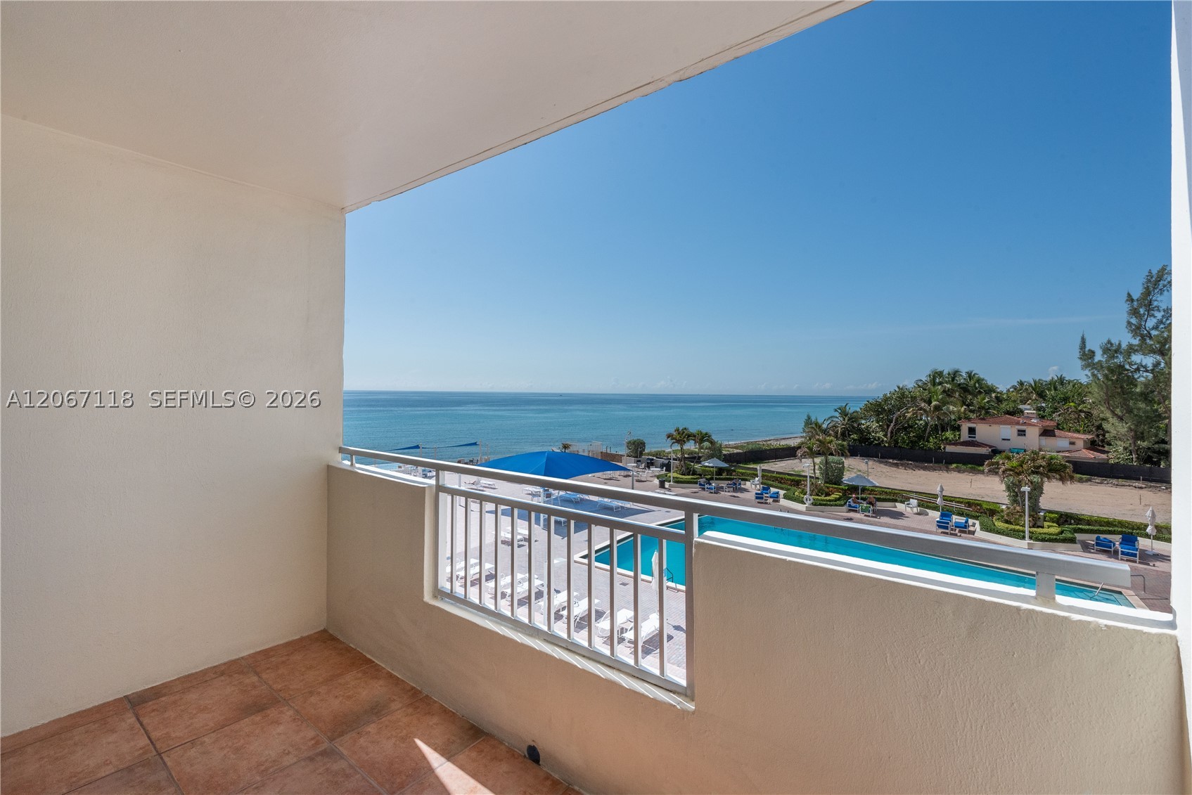 3180 S Ocean Dr 310 — photo