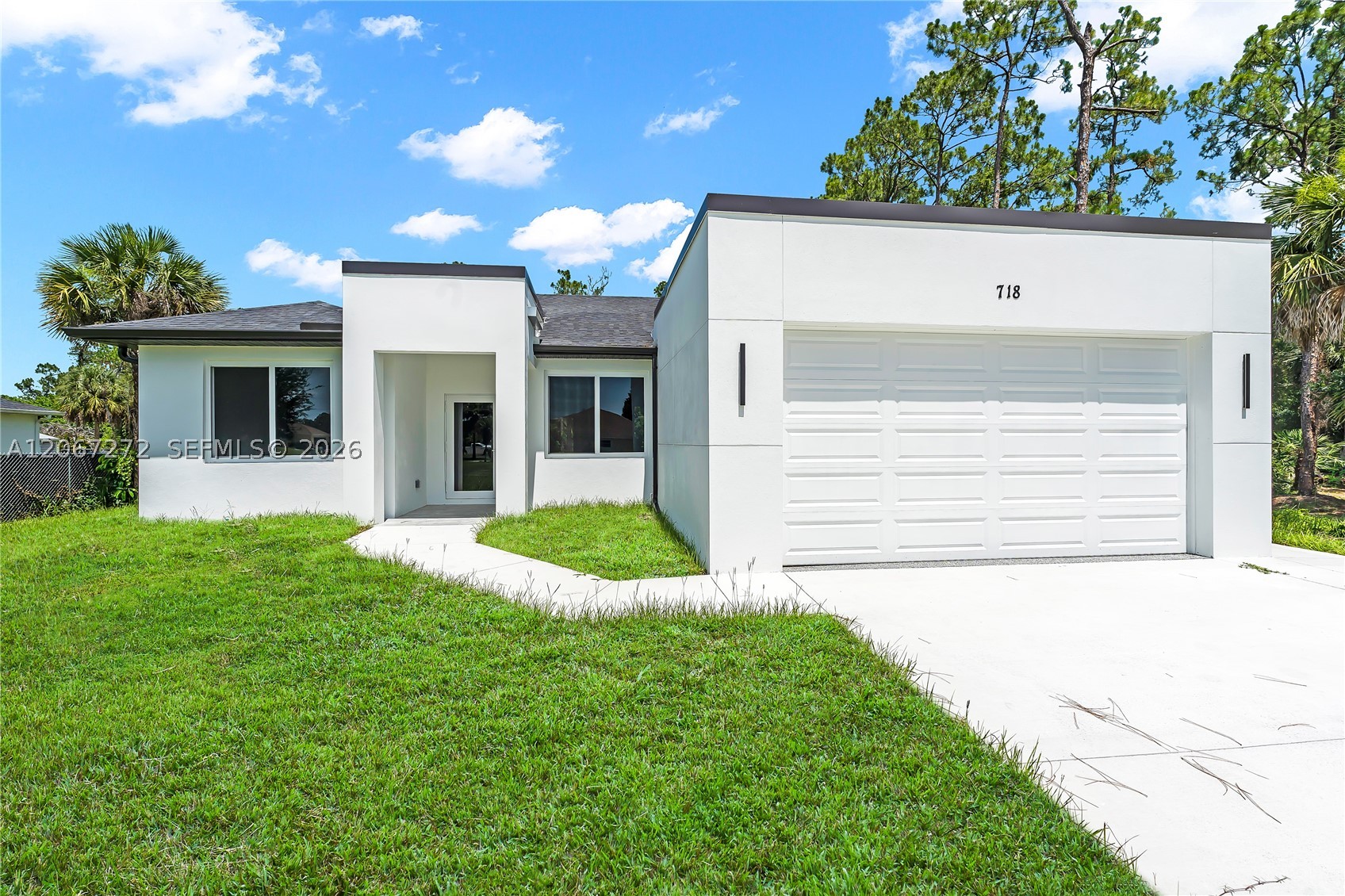 718 718 Robert Ave — photo