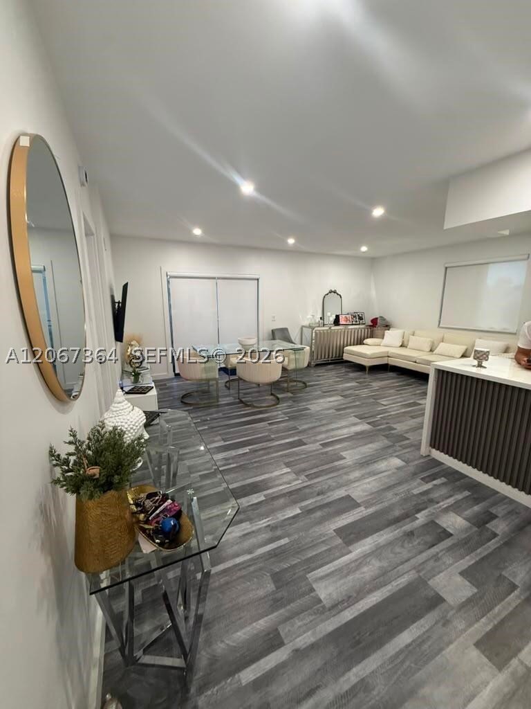 9340 Fontainebleau Blvd W507 — photo