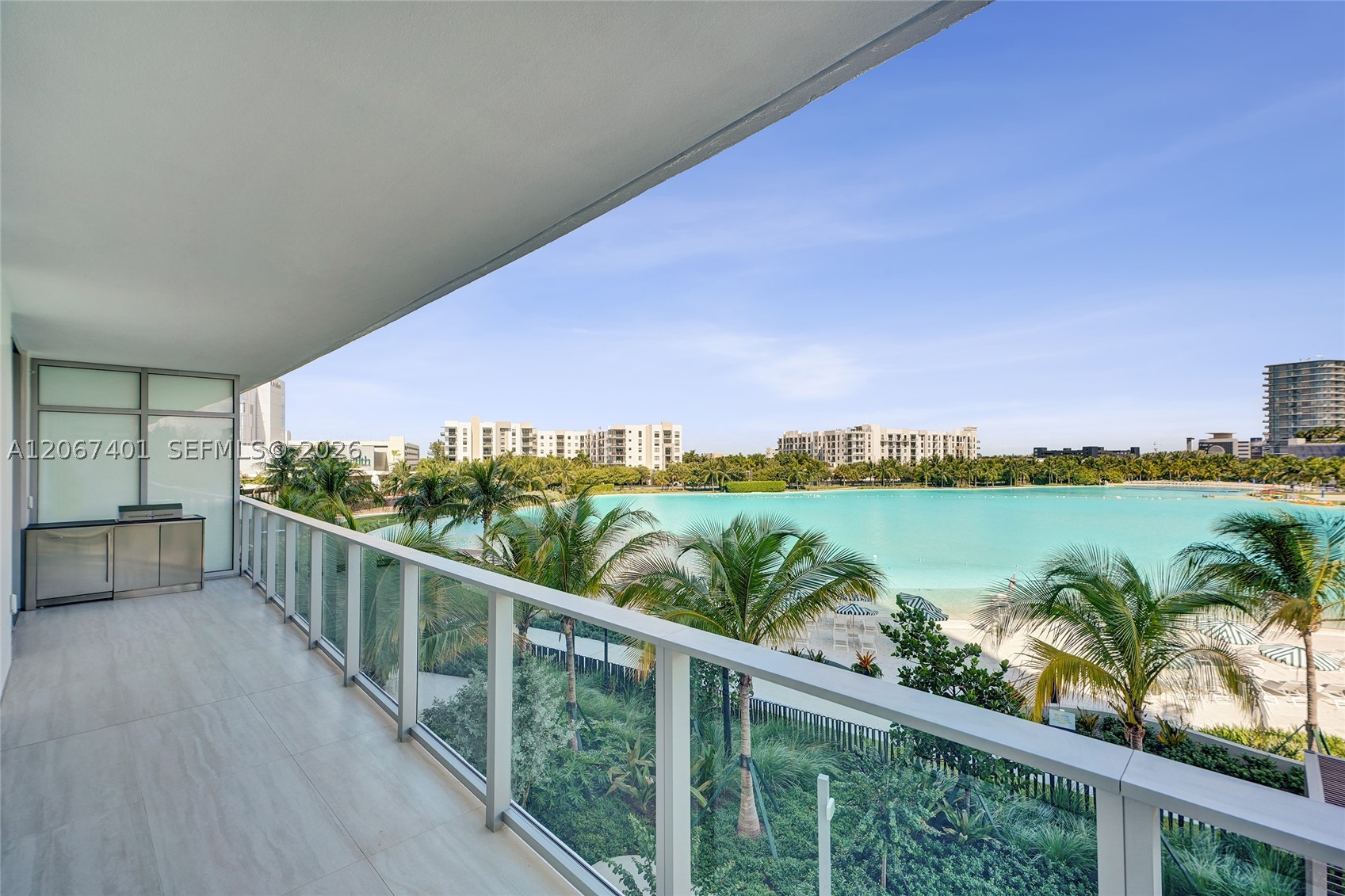 2411 Laguna Circle 208 — photo