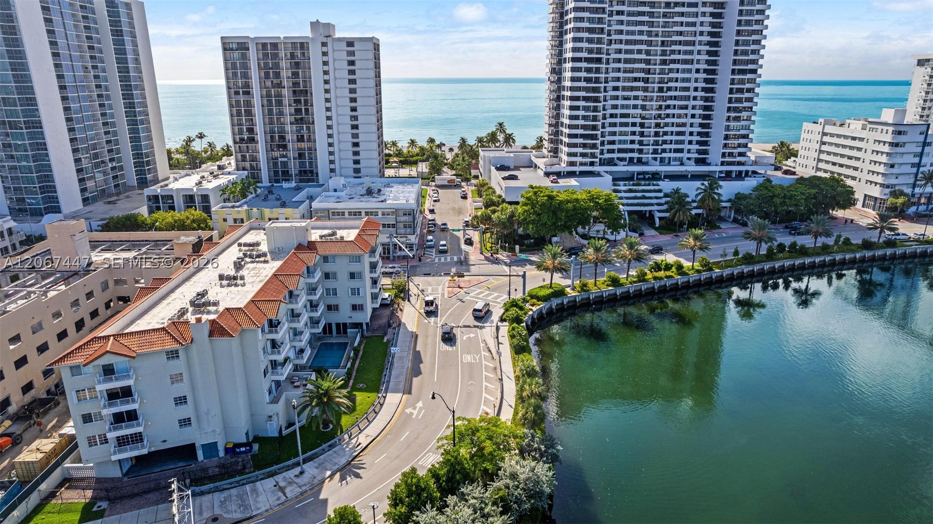 2600 Collins Ave 204 — photo
