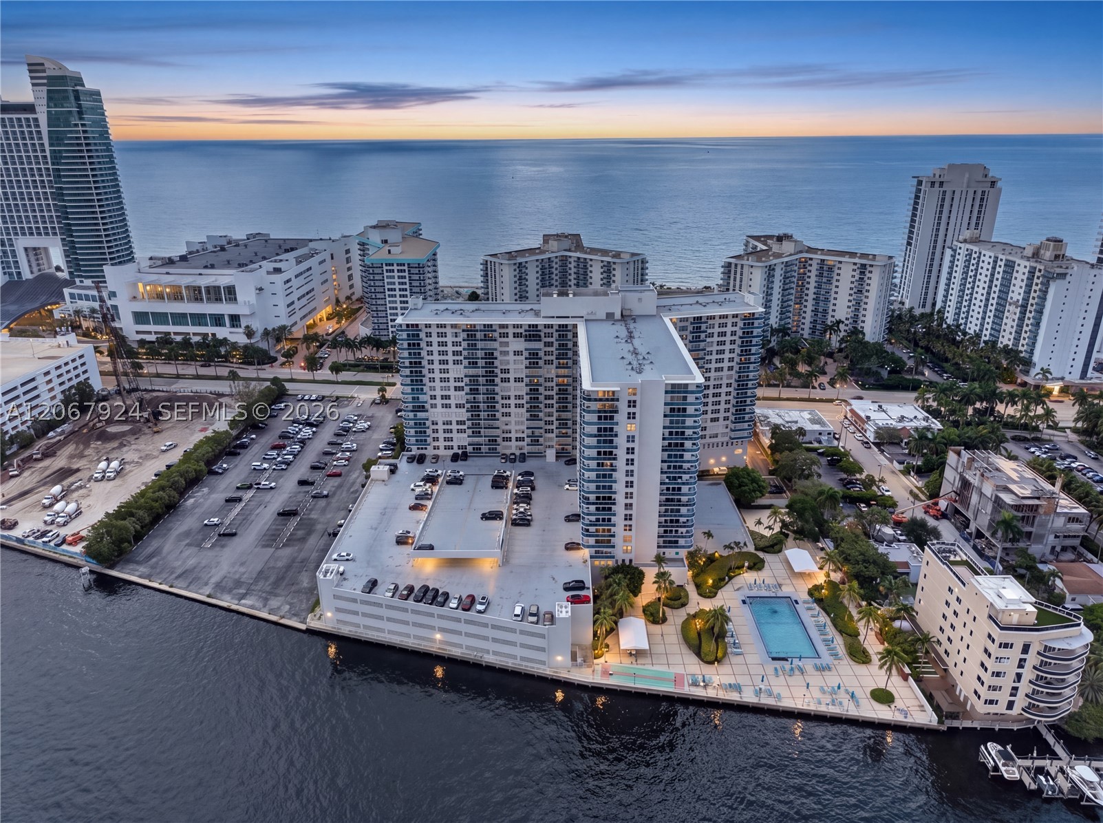 3800 S Ocean Dr 802 — photo