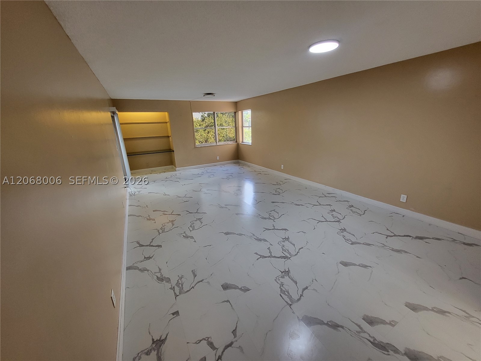 3301 Spanish Moss Ter 404 — photo