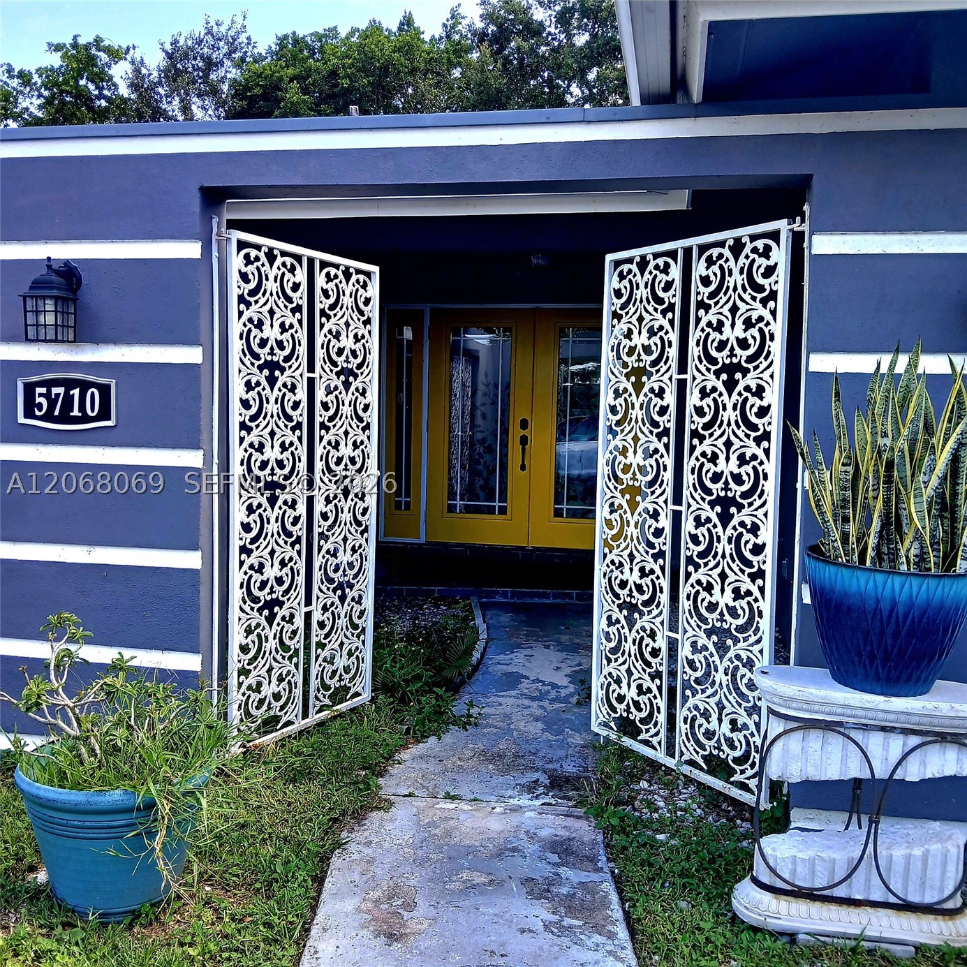 5710 Melaleuca Dr — photo