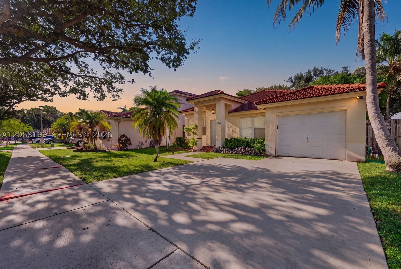 13976 S Cypress Cove Cir — photo