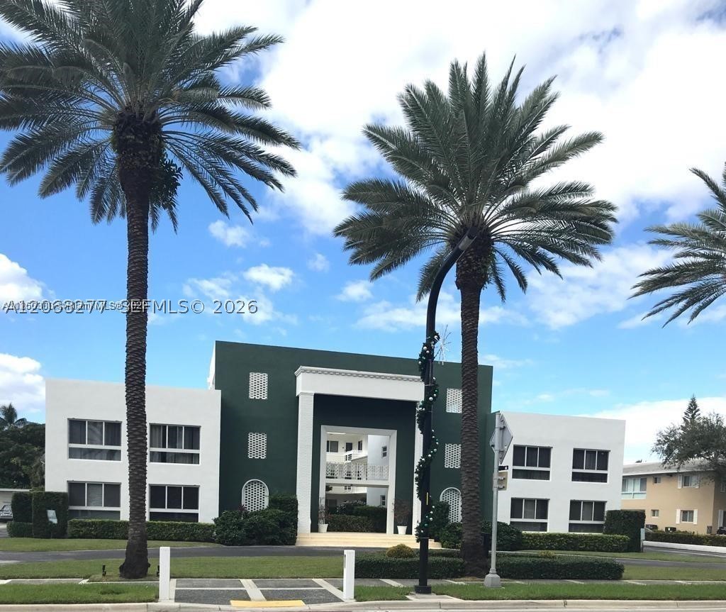 9920 Collins Ave 14 — photo