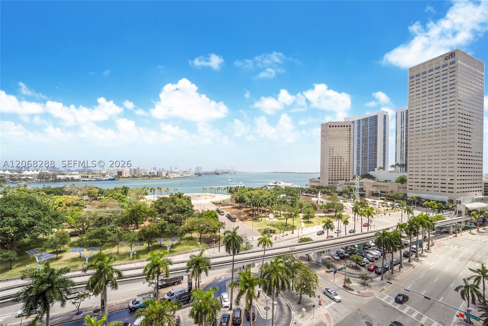 50 Biscayne Blvd 514 — photo