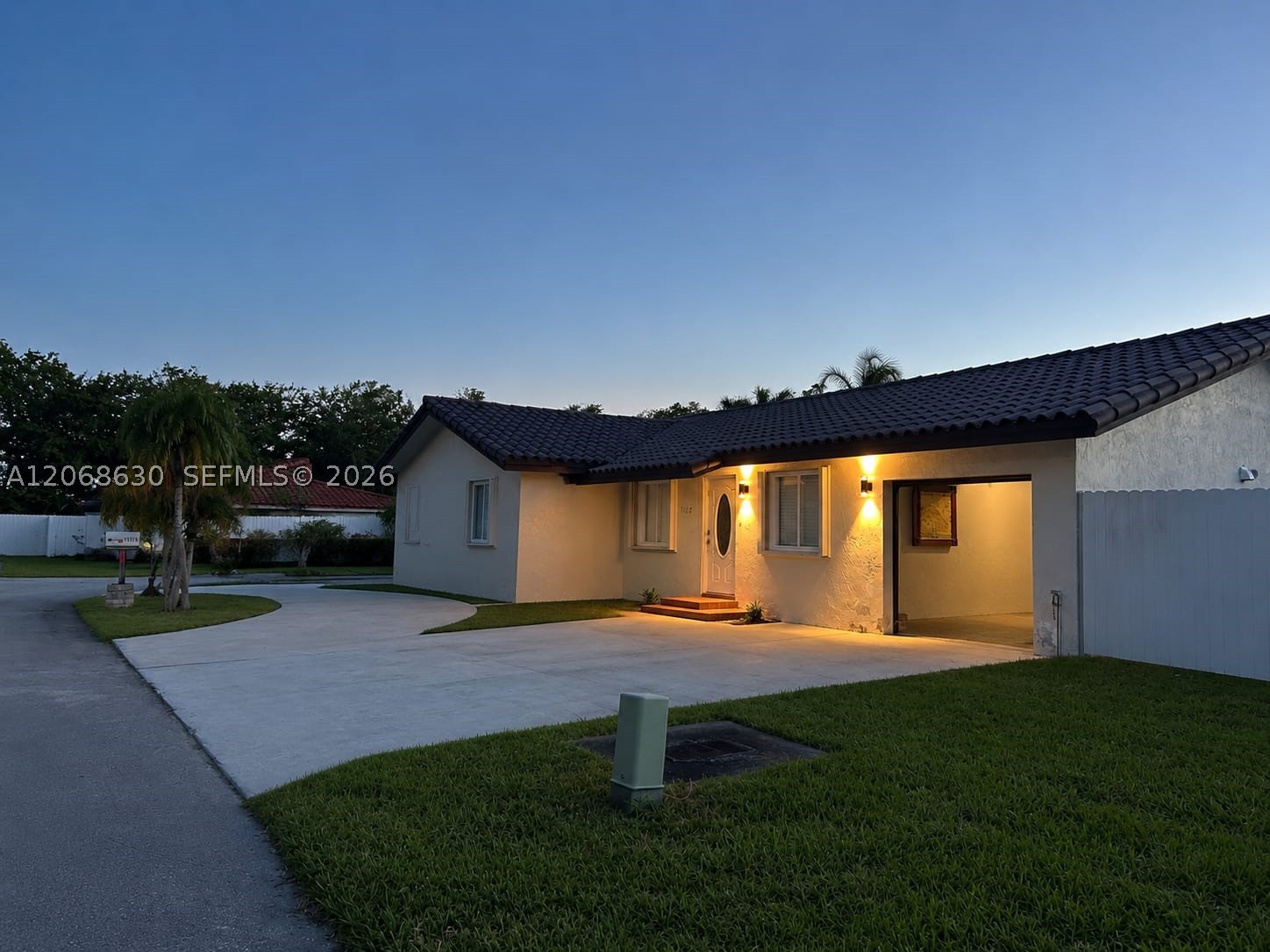 11122 SW 143rd Ct — photo