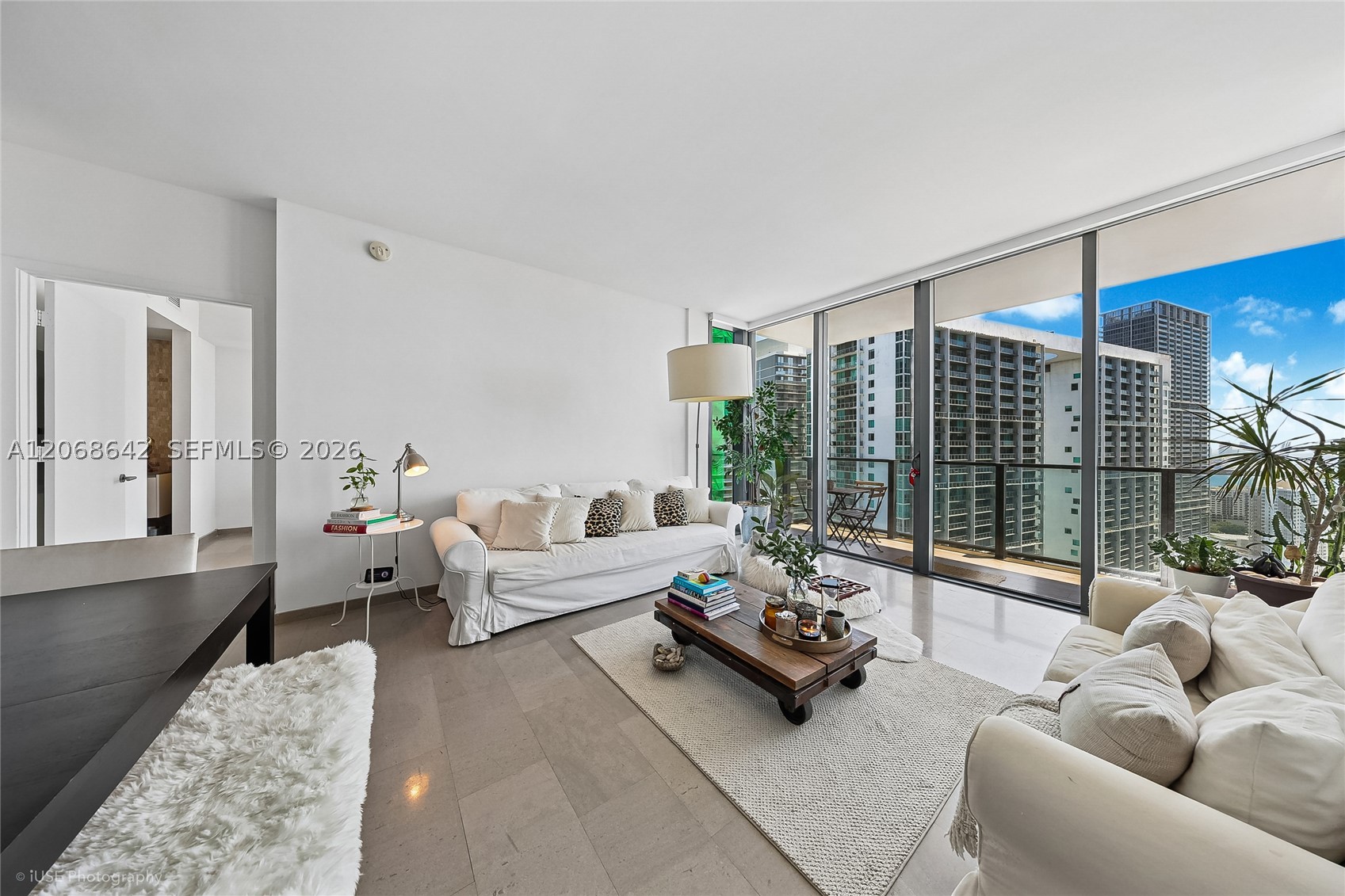 68 SE 6th St 2909 — photo