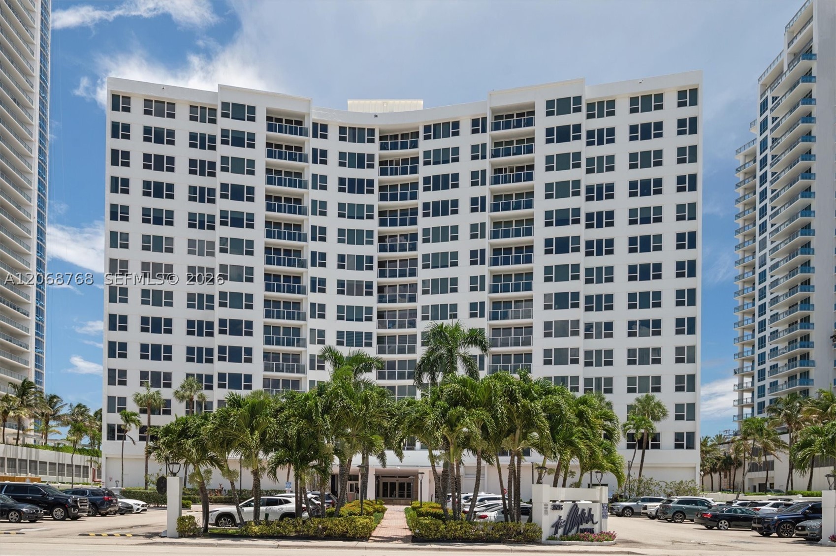 3505 S Ocean Dr 1505 — photo