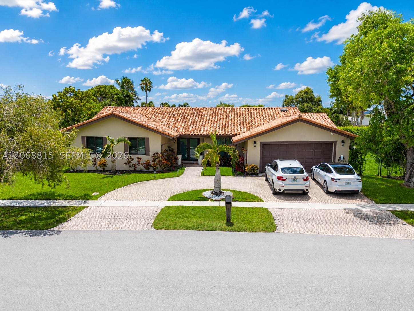 448 Sailboat Cir — photo