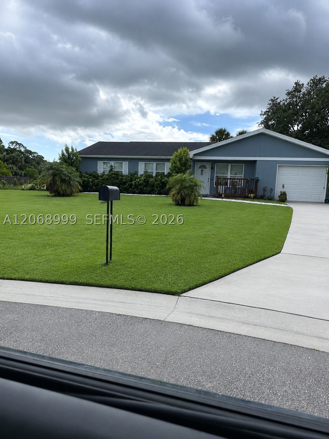 2096 SE Ancora Ct — photo