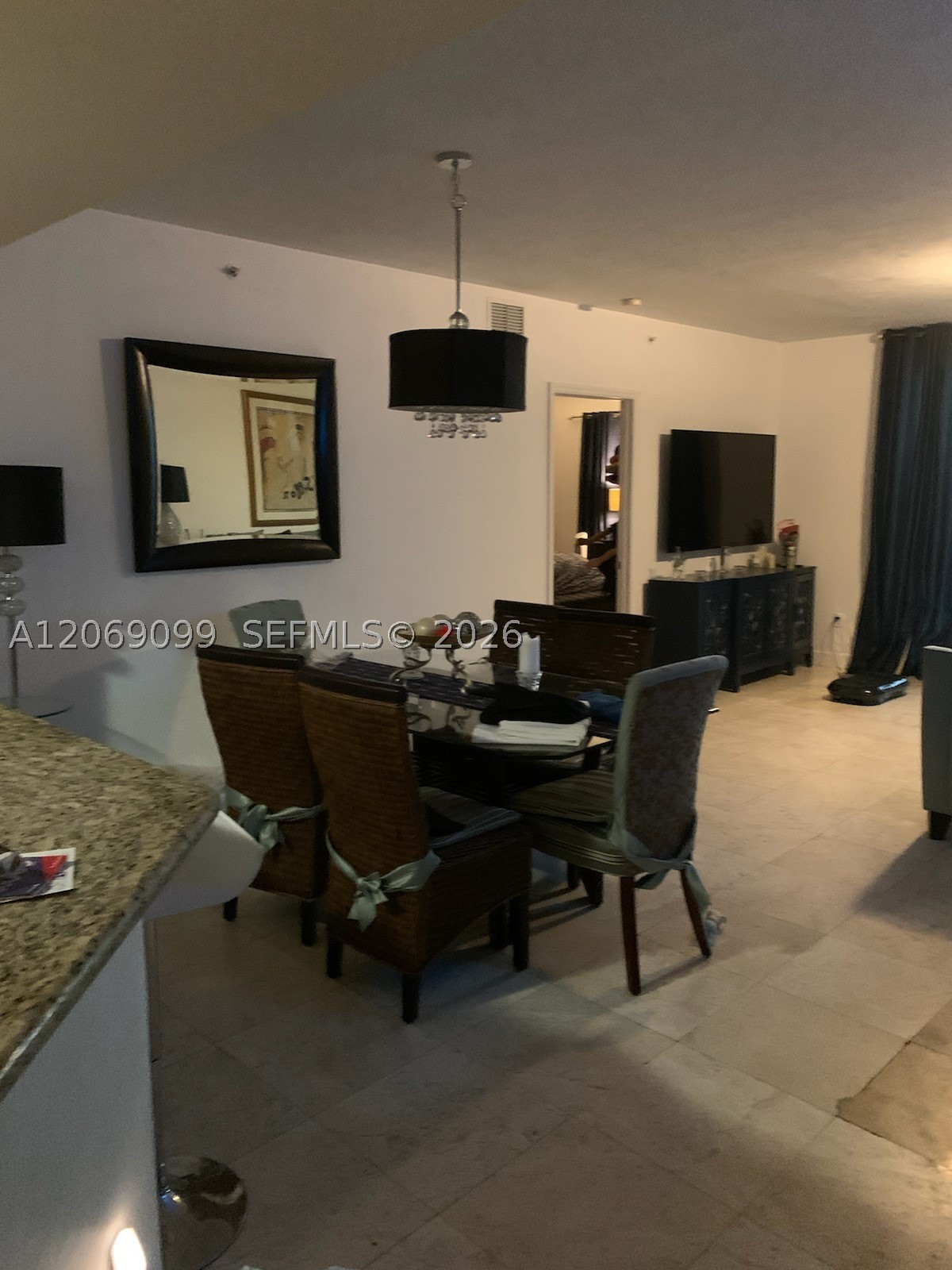 15051 Royal Oaks Ln 1005 — photo