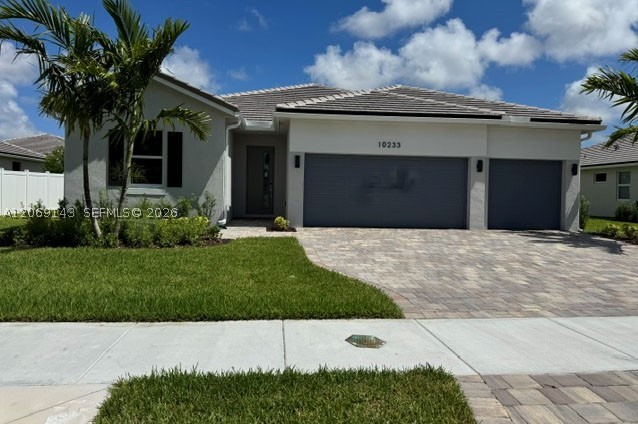 10233 Bahama Drive — photo