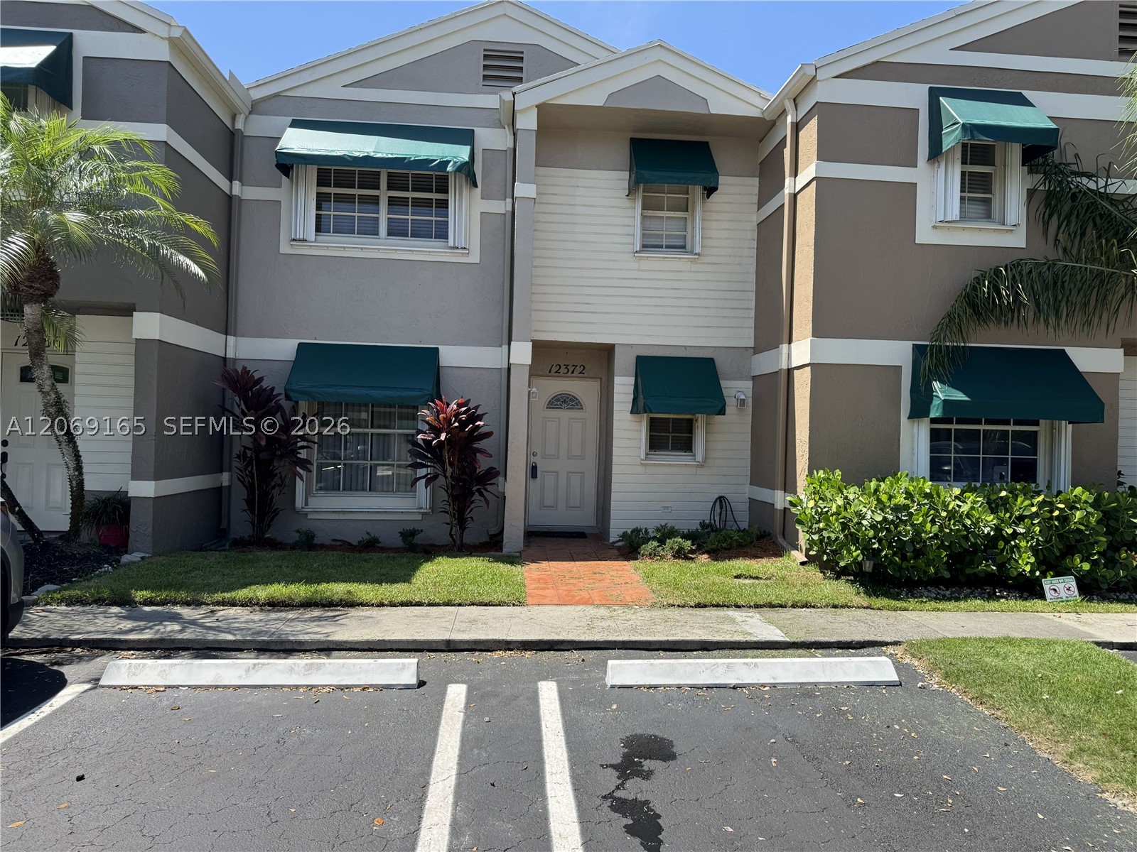 12372 SW 52nd Ct 0 — photo