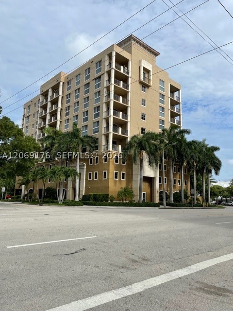 2650 SW 37th Ave 501 — photo