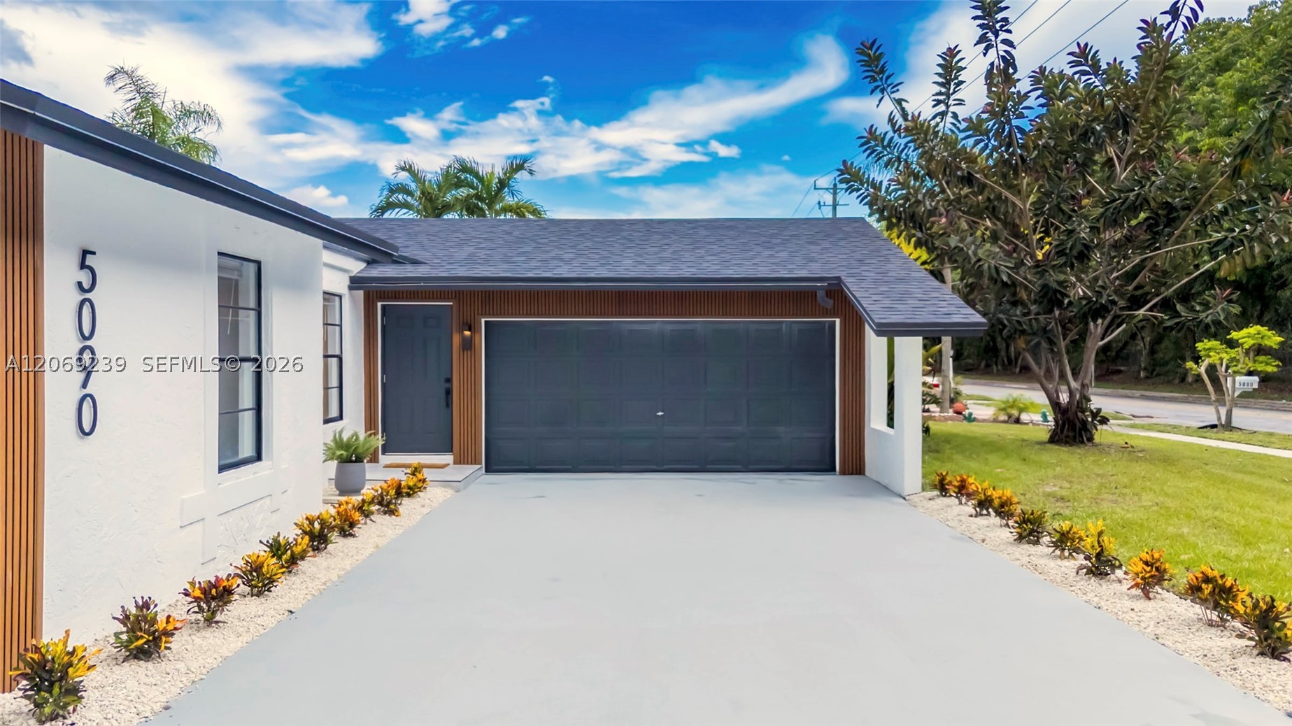 Home in Margate, FL 33068 — photo 3