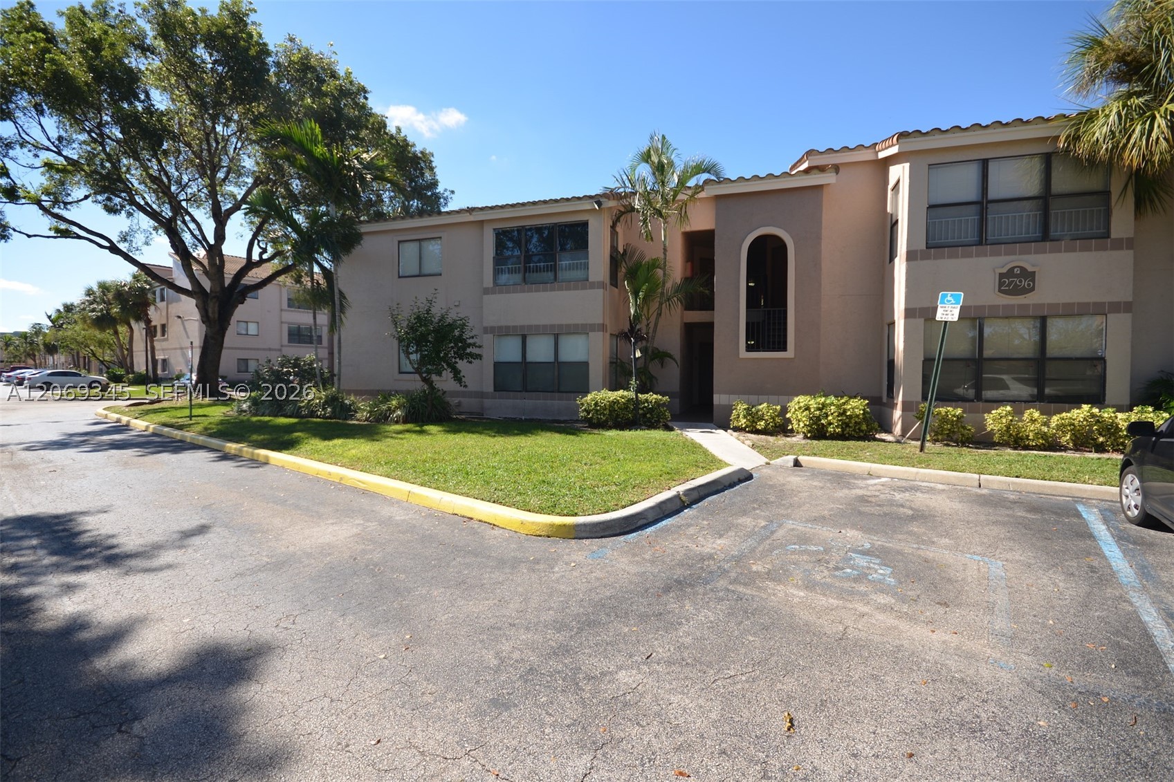 2796 S University Dr 2102 — photo