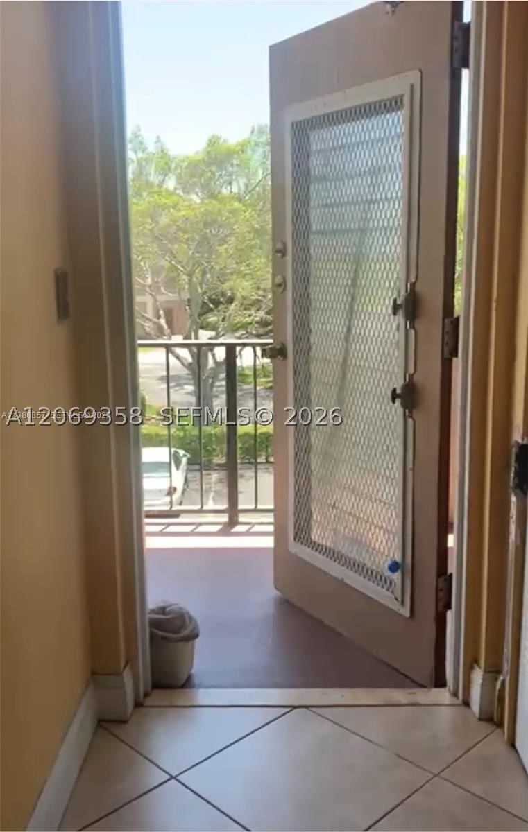 8380 Sands Point Blvd J308 — photo