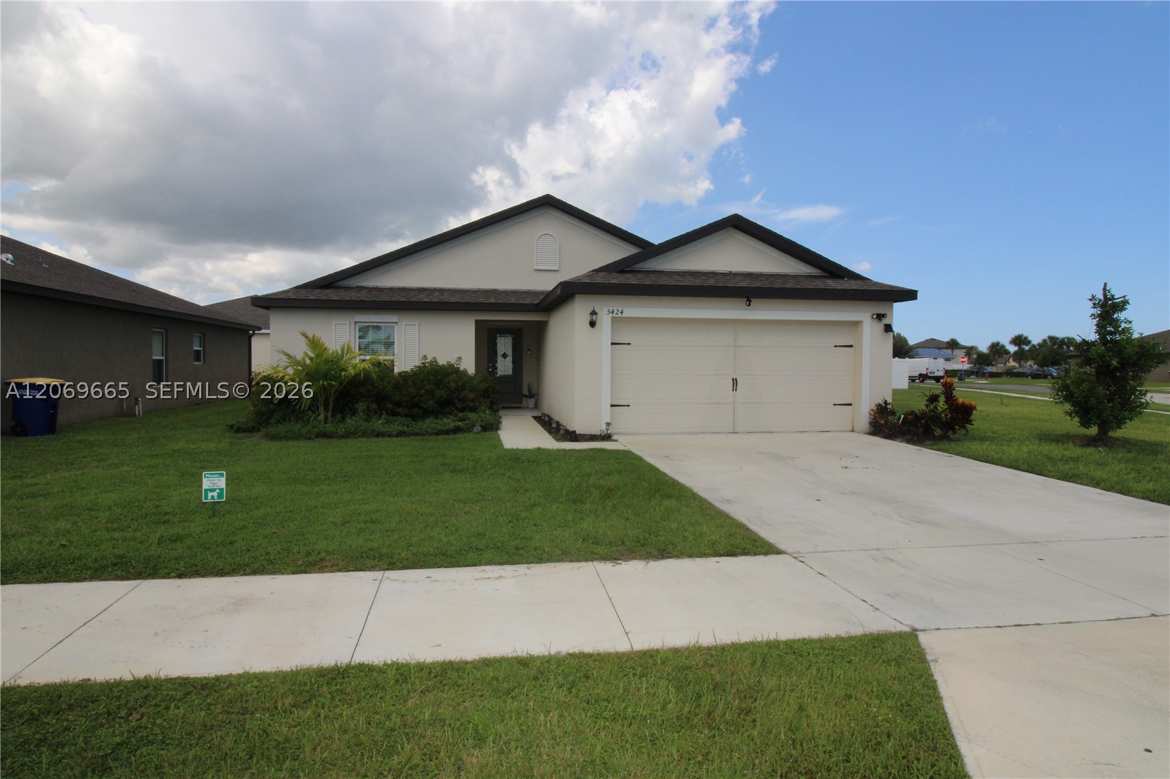 5424 Fantasy Dr — photo