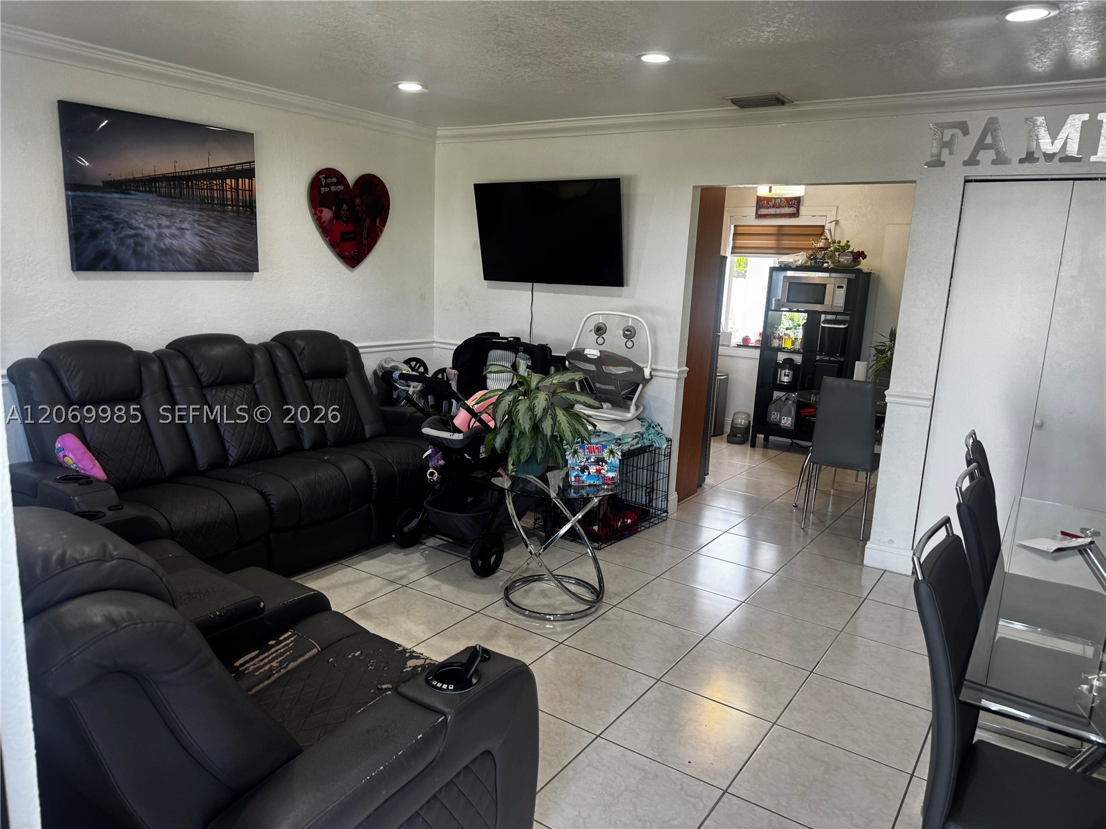 15200 Railroad Dr — photo