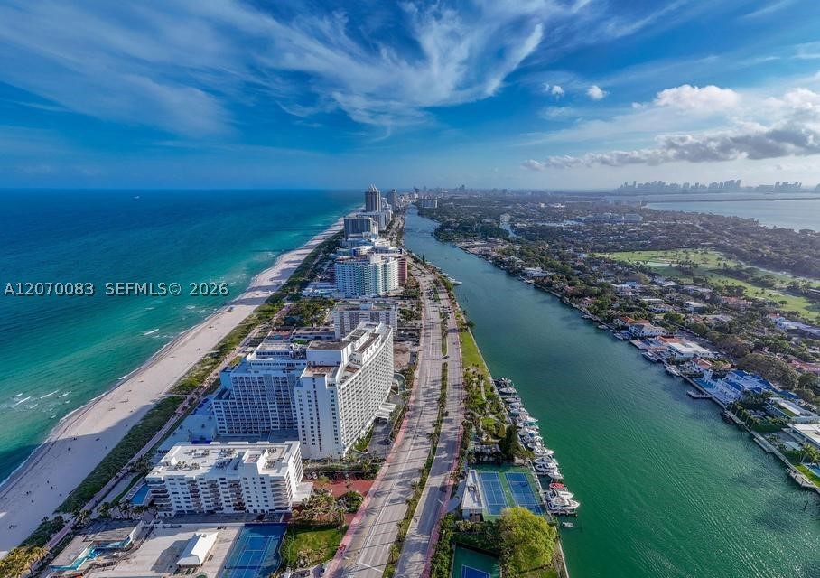 5401 Collins Ave 144 — photo