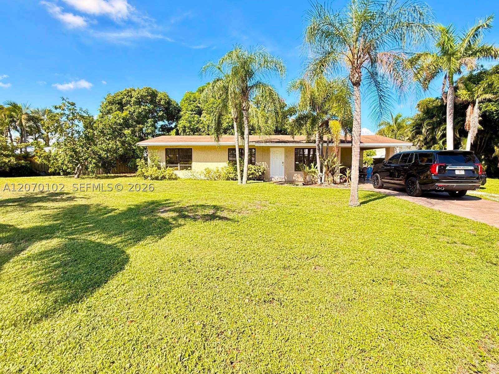 502 Ibis Dr — photo