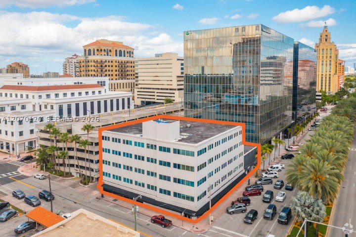 299 Alhambra Cir 402 — photo
