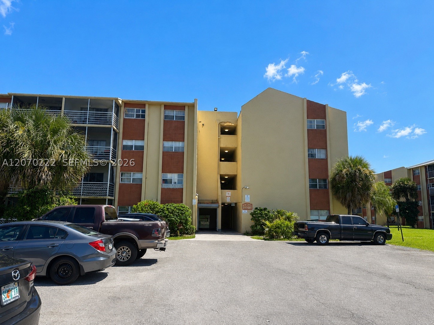 3600 NW 21st St 313 — photo