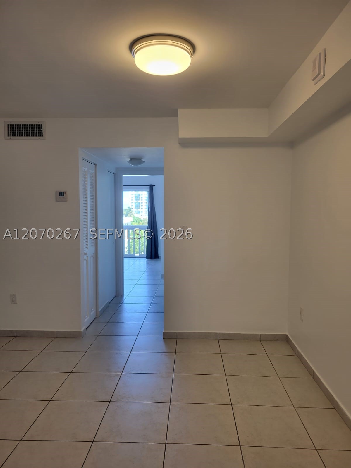 7620 Carlyle Ave 604 — photo