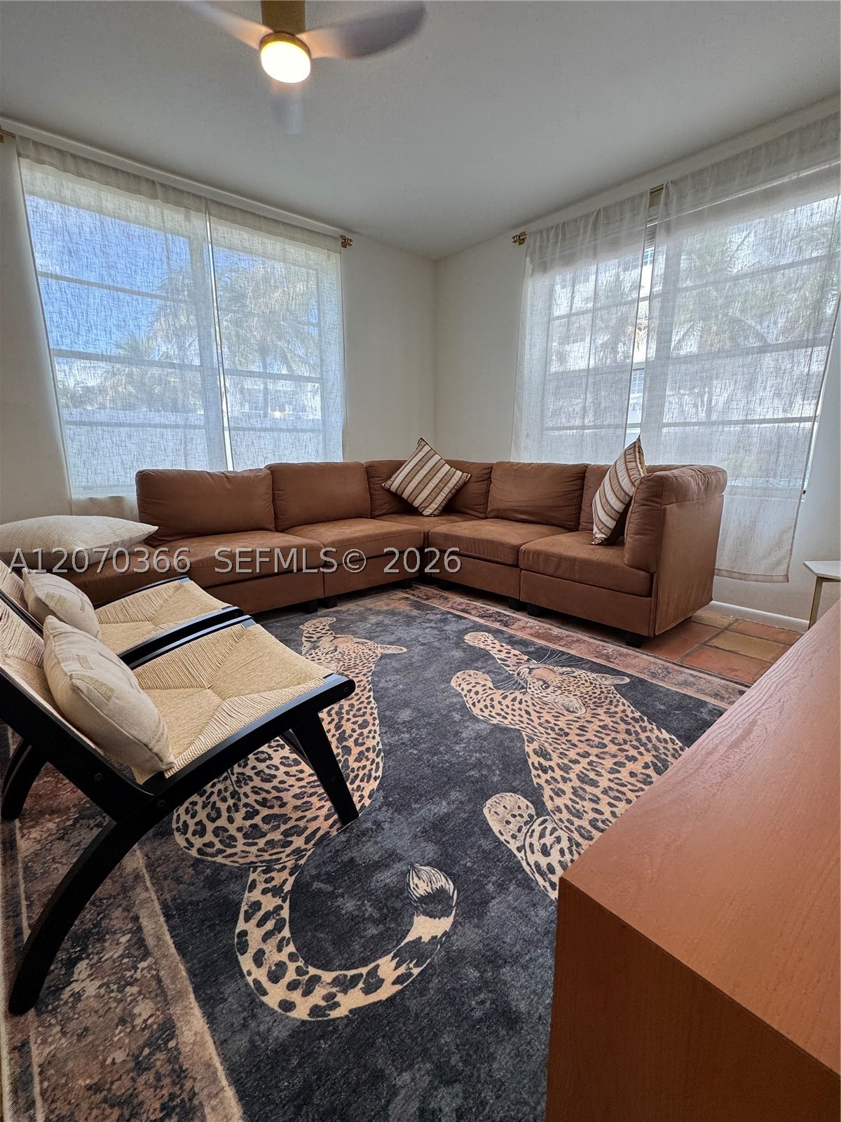 1460 Ocean Dr 208 — photo