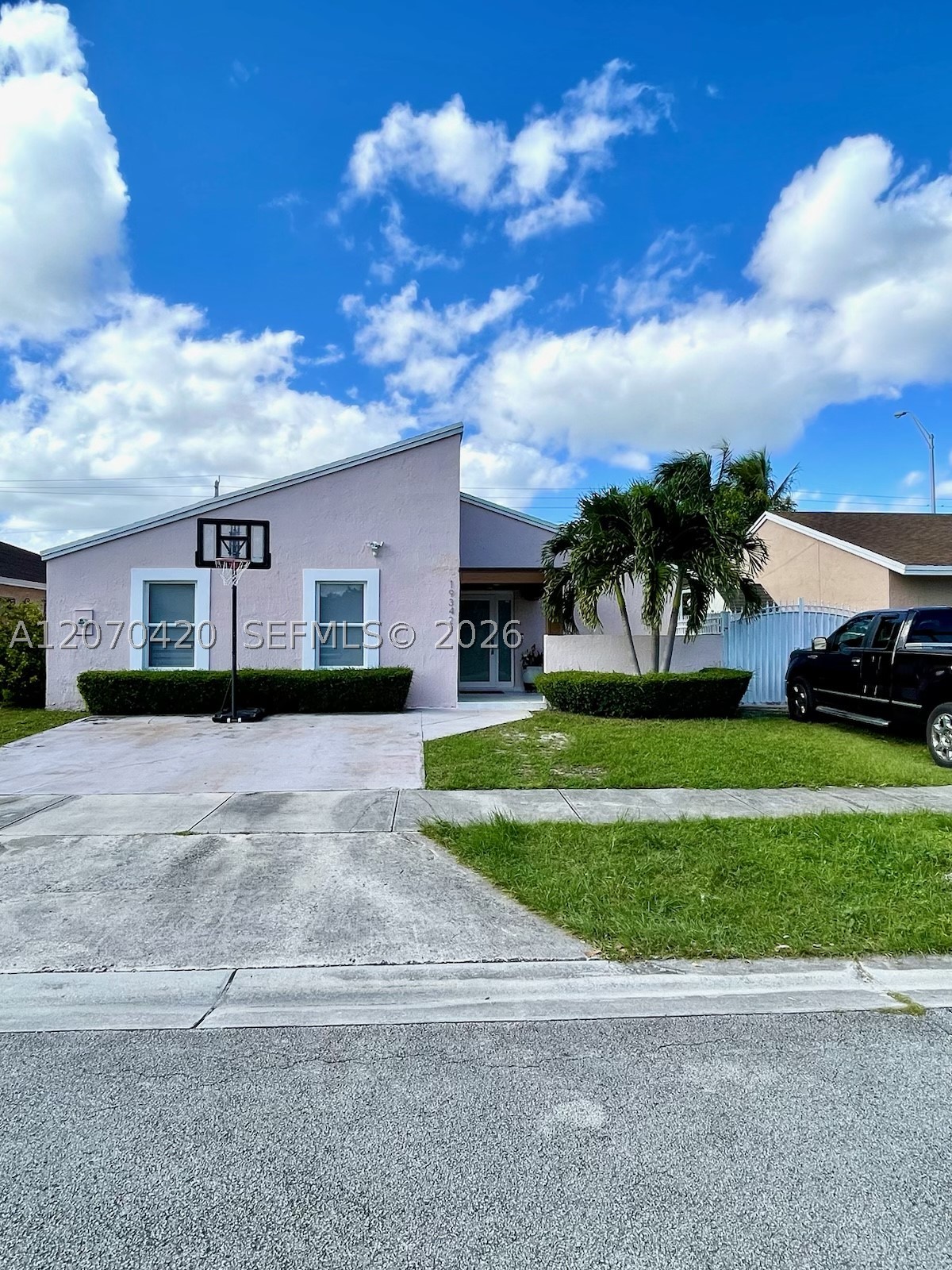 19342 SW 119th Ct — photo