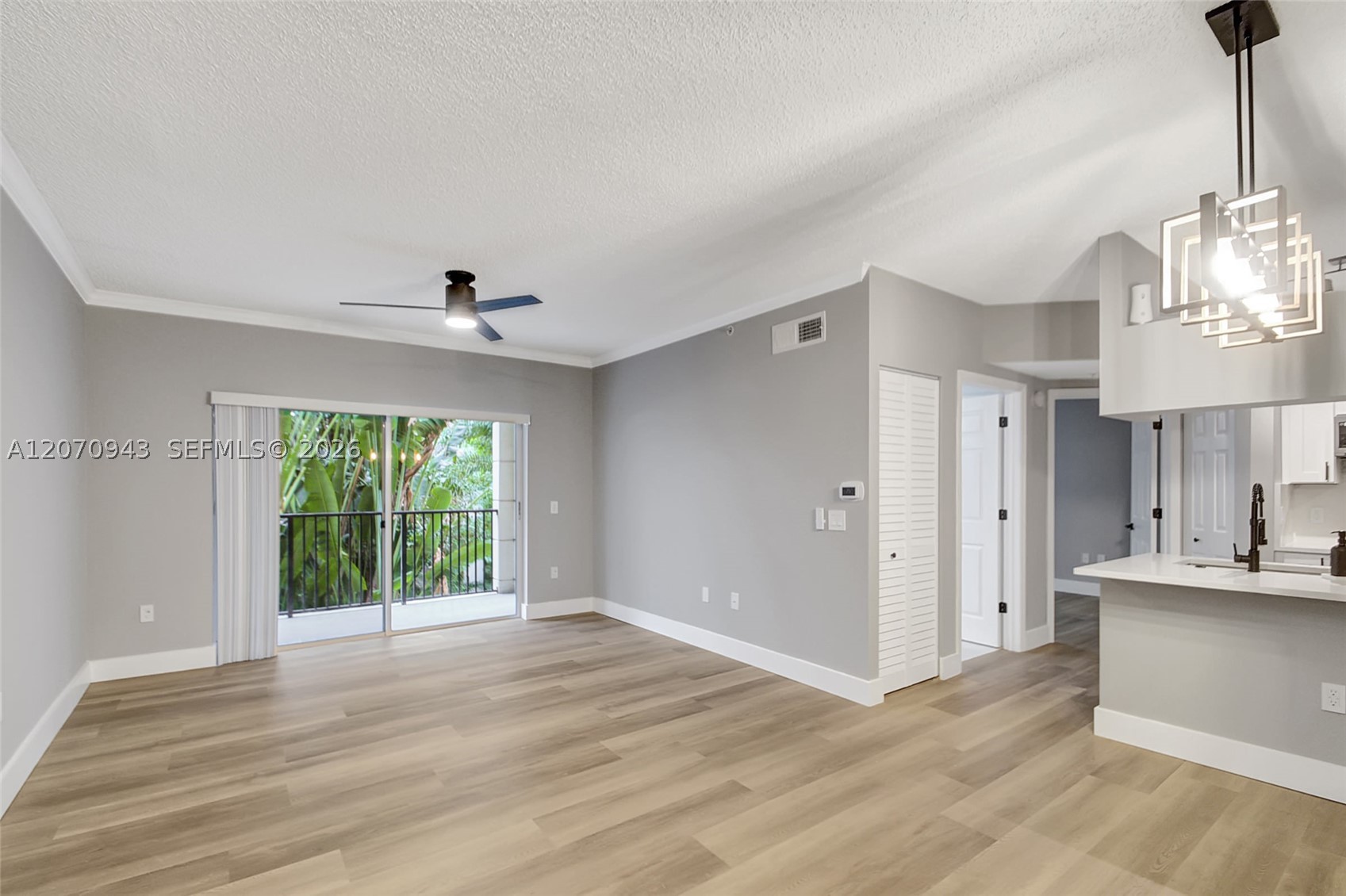 2206 Tuscany Way 2206 — photo