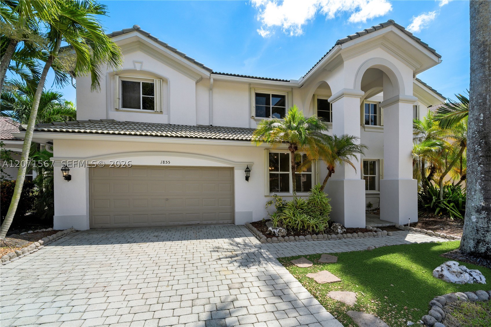 1855 Hidden Trail Ln — photo