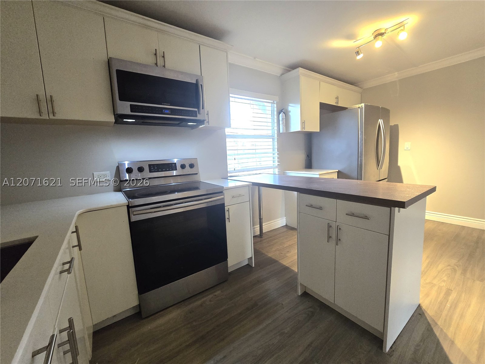 914 SW 8th Avenue 57 — photo