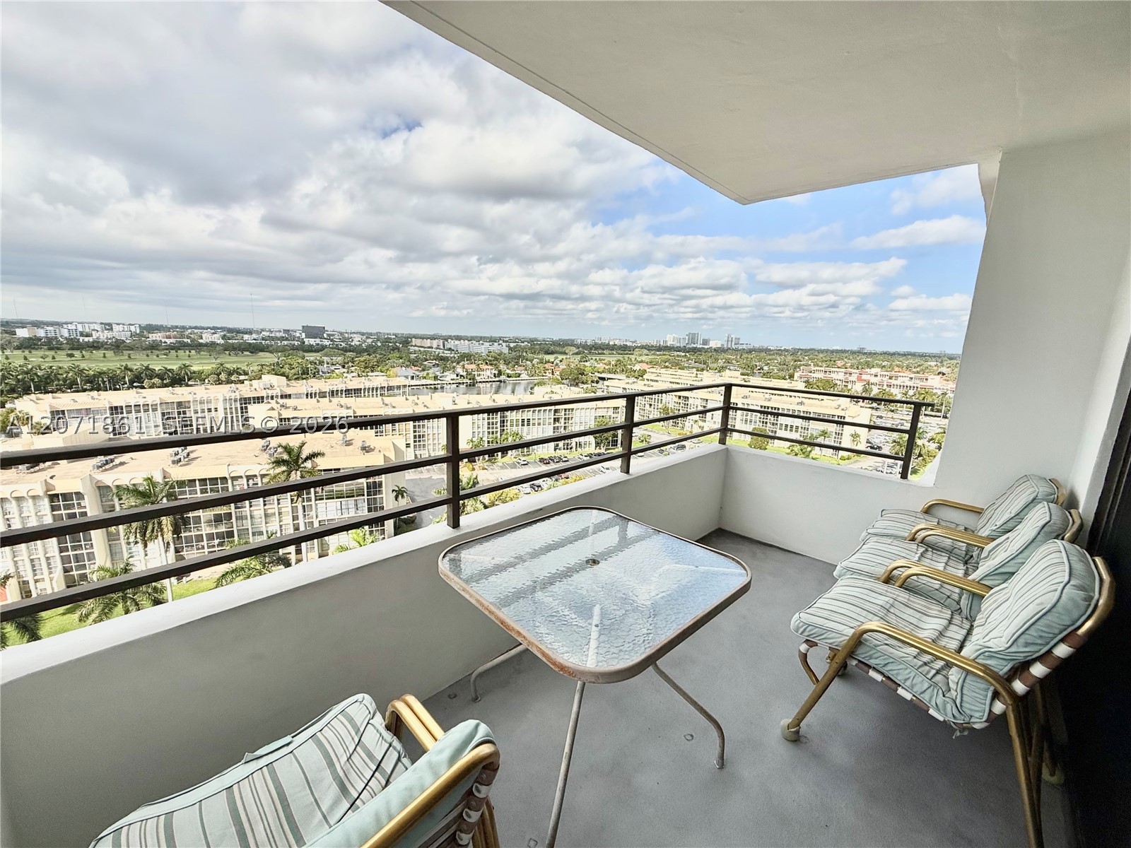 600 Three Islands Blvd 1107 — photo
