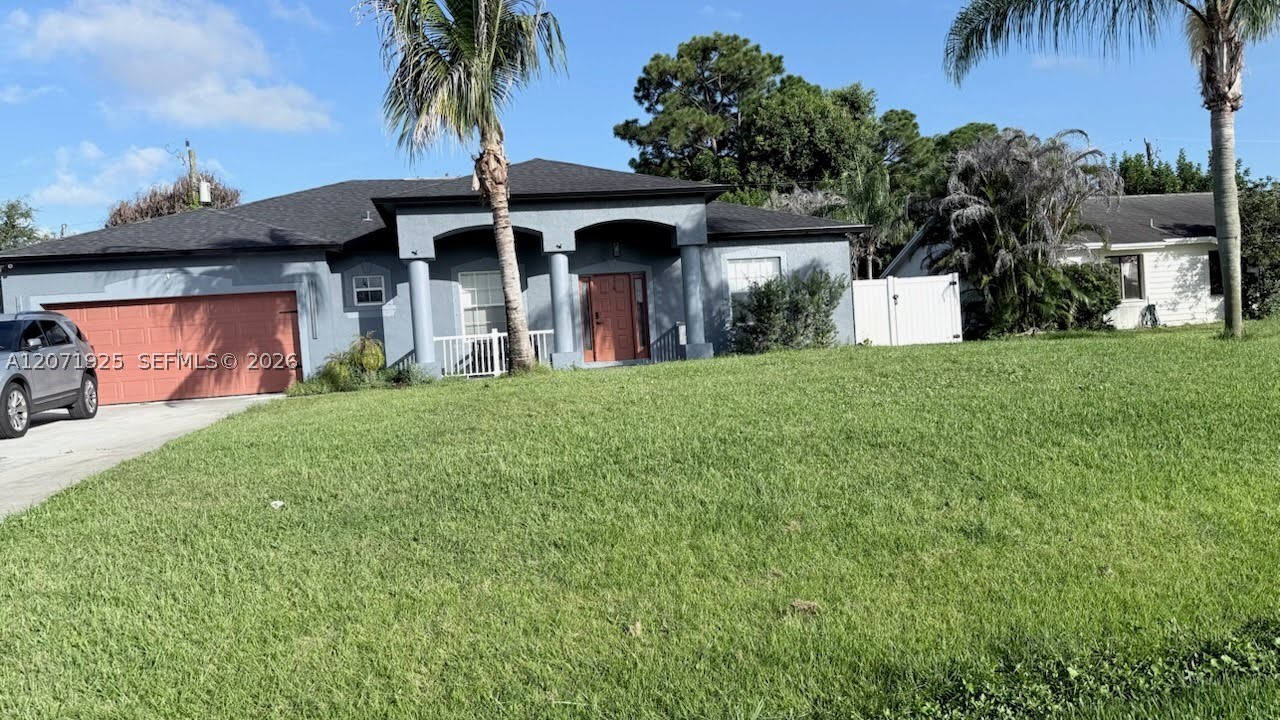 1654 SE Holiday Rd — photo