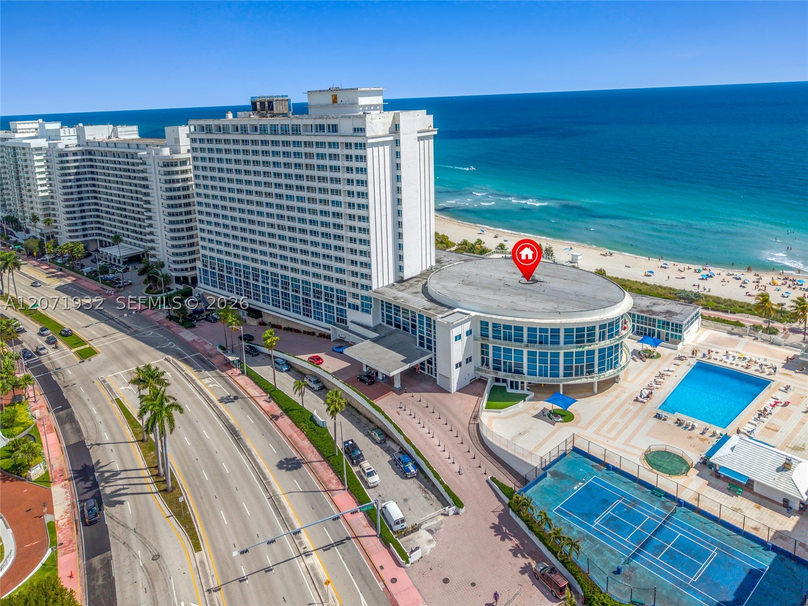 5445 Collins Ave Cu-2a — photo