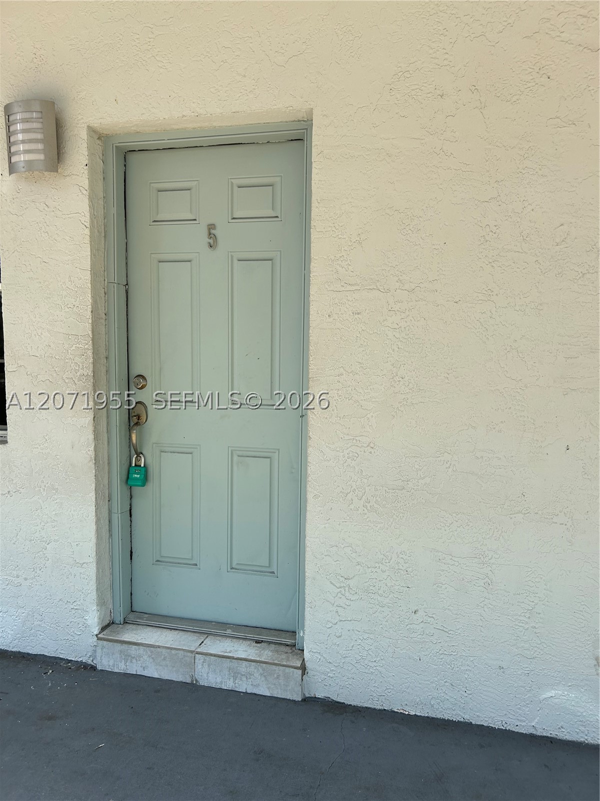 1925 Madison St 5 — photo