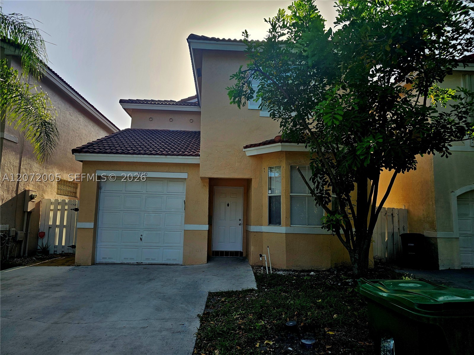 3860 Tree Tops Rd — photo
