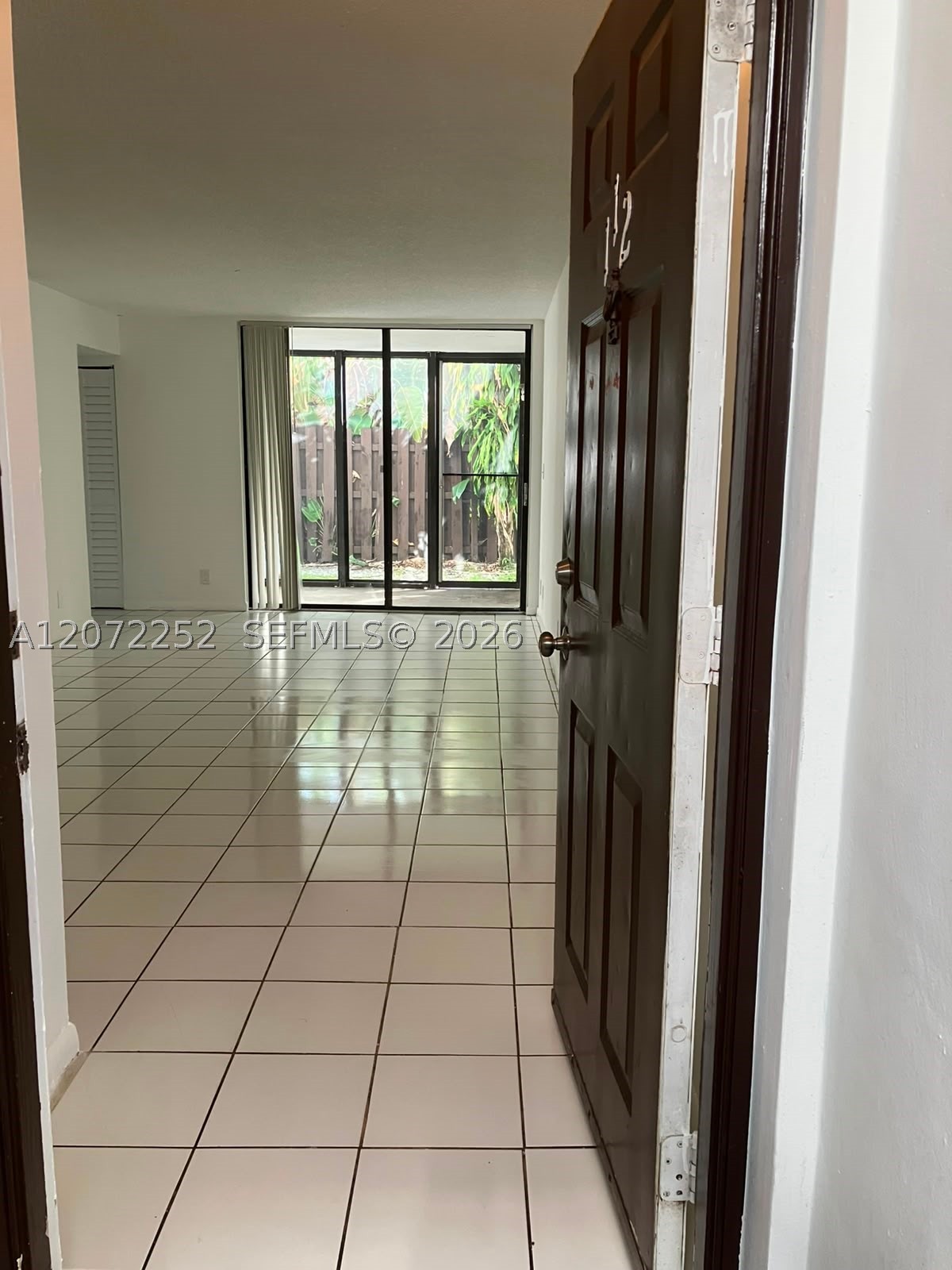 213 Lake Pointe Dr 112 — photo