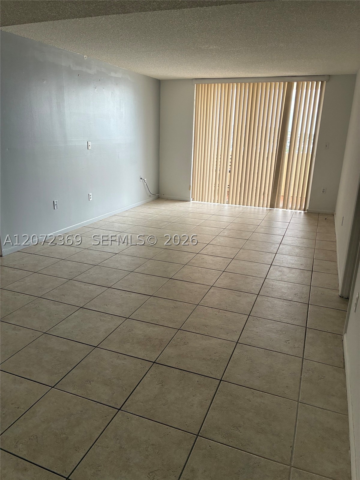 4675 W 18th Ct 904 — photo