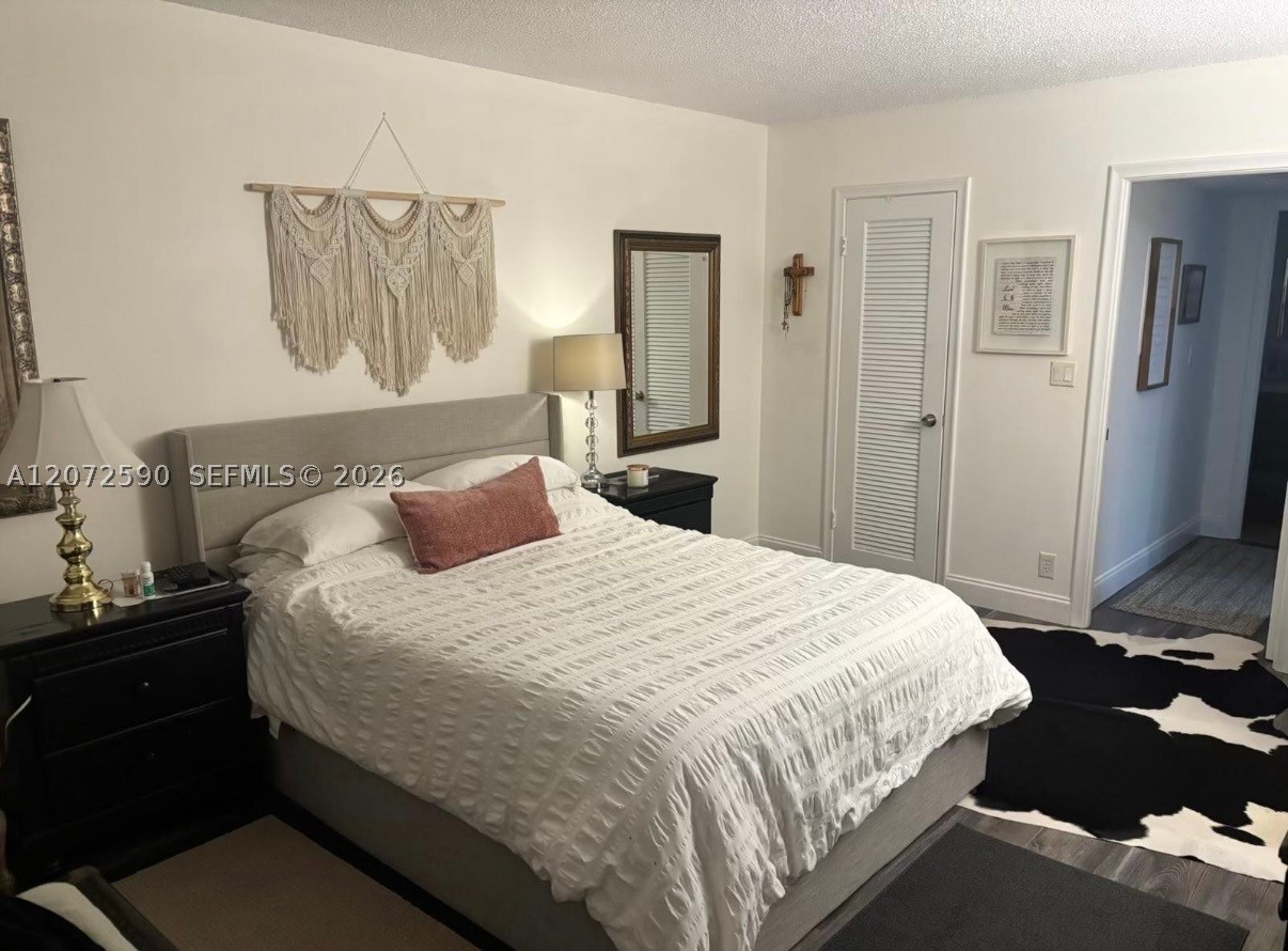 500 NE 12th Ave 704 — photo