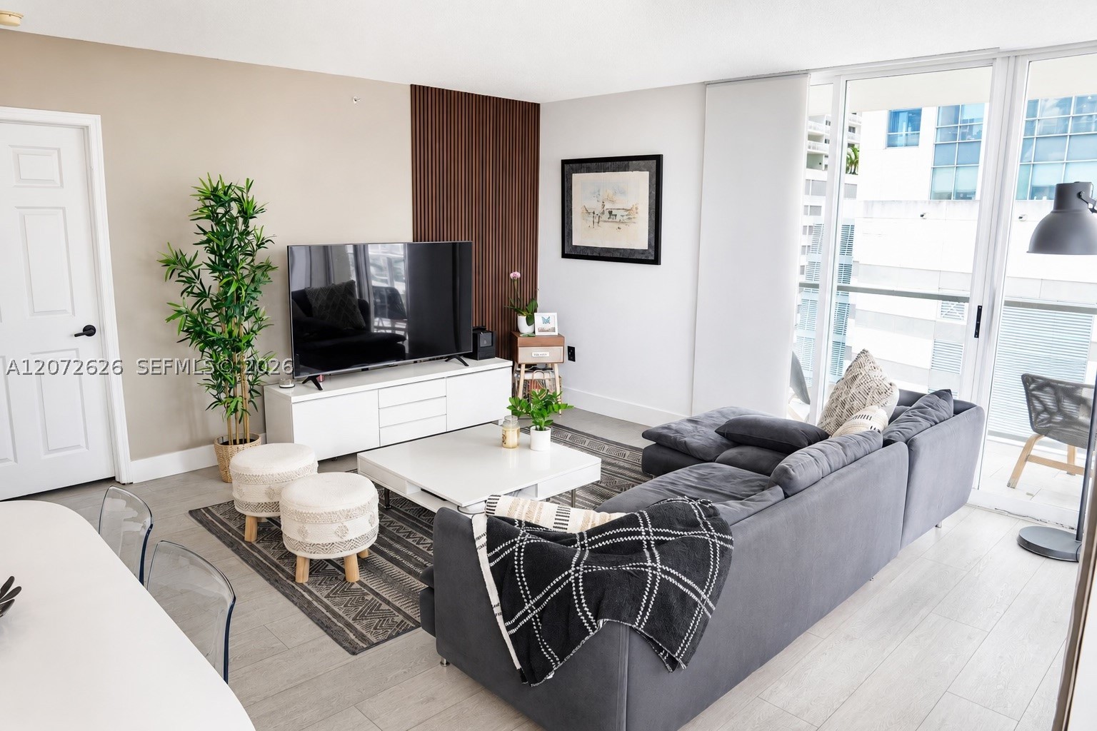 1155 Brickell Bay Dr 902 — photo
