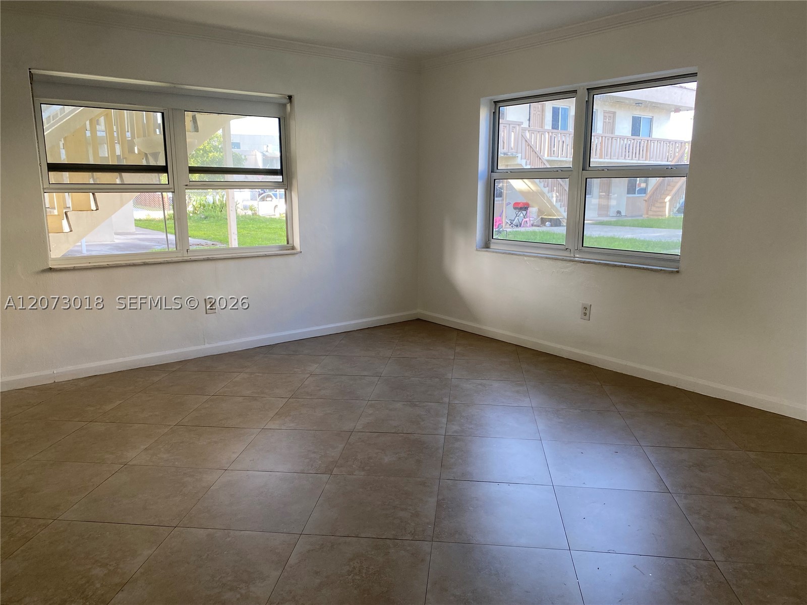 3670 SW 60th Ave 2 — photo