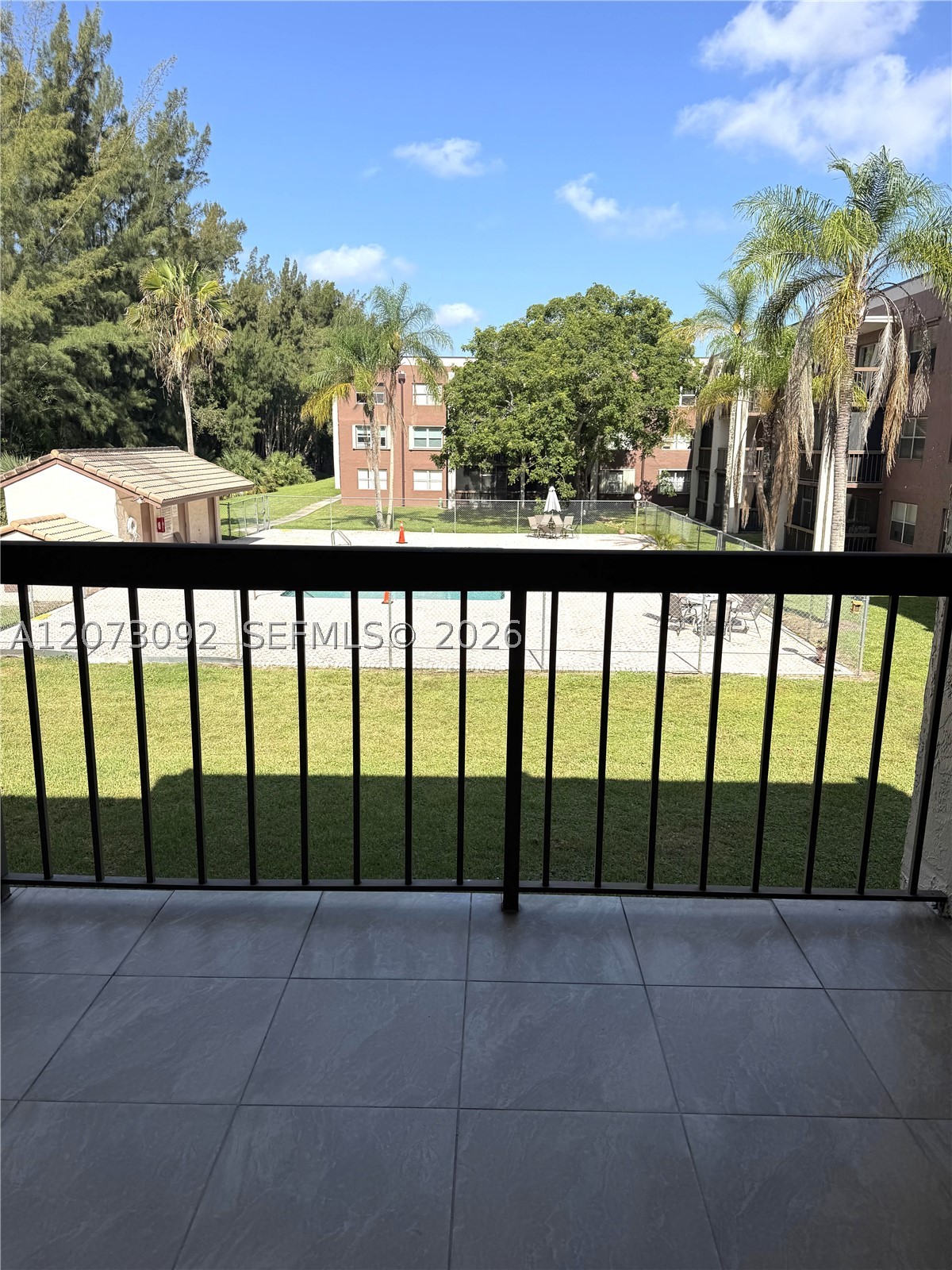 7020 Nova Dr 209D — photo