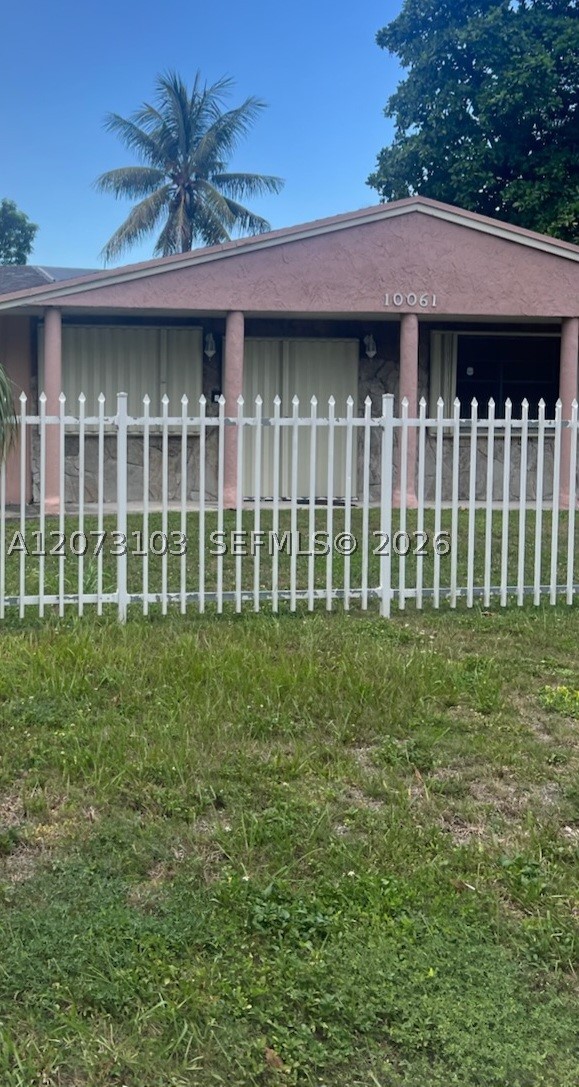10061 E Hibiscus St — photo